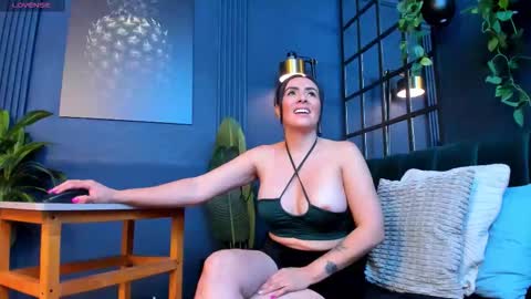 Snapshot of scarlet_edwars chatting on 16, 3, 2026 Scarlet Edwars online show from 16, 3, 2026