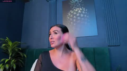 Snapshot of scarlet_edwars chatting on 17, 4, 2026 Scarlet Edwars online show from 17, 4, 2026