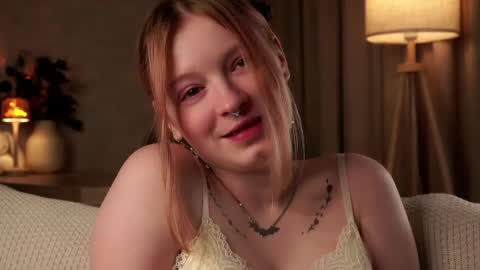 Snapshot of scarlet_fever10 chatting on 7, 6, 2026 scarlet_fever10 online show from 7, 6, 2026