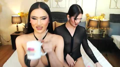 Scarlet online show from 18, 4, 2026