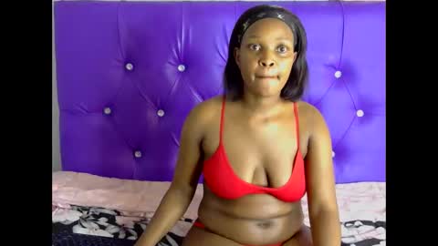 scarlet_velvett online show from 2, 12, 2025