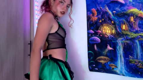 Scarlet online show from 12, 11, 2025