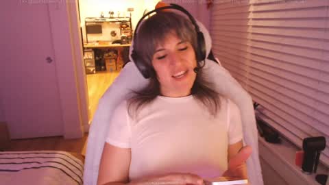 scarlet3 online show from 8, 12, 2024