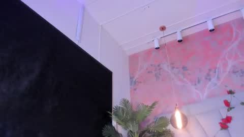Scarlet Dayana online show from 27, 6, 2026