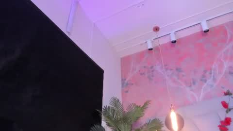 Scarlet Dayana online show from 29, 6, 2026