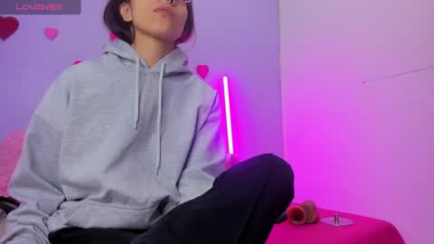 Snapshot of scarleth_red_ chatting on 7, 3, 2025 I am Scarleth Check mi profile online show from 7, 3, 2025