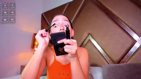 Snapshot of scarlethcollins_ chatting on 7, 6, 2026 Scarleth online show from 7, 6, 2026