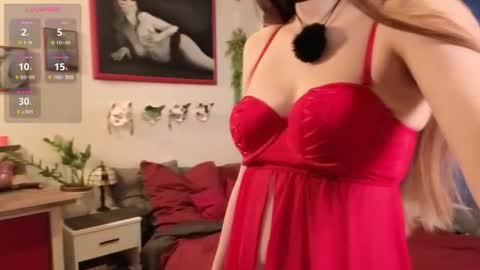 Snapshot of scarletkitsunya chatting on 14, 1, 2026 Scarlett online show from 14, 1, 2026