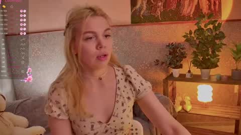 Snapshot of scarletmarney chatting on 14, 5, 2026 scarletmarney online show from 14, 5, 2026