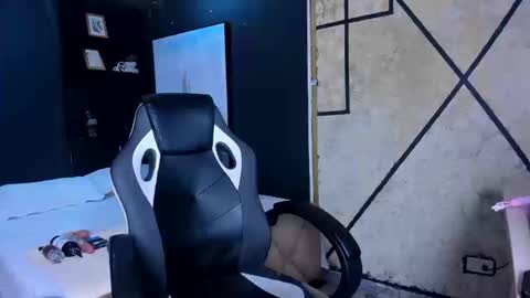 Snapshot of scarletmoon1_ chatting on 16, 9, 2025 Scarlet online show from 16, 9, 2025