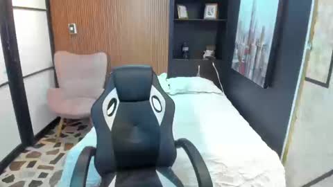 Snapshot of scarletmoon1_ chatting on 20, 9, 2025 Scarlet online show from 20, 9, 2025