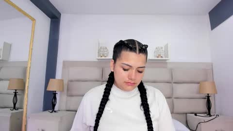 Snapshot of scarletmoon1_ chatting on 18, 10, 2025 Scarlet online show from 18, 10, 2025