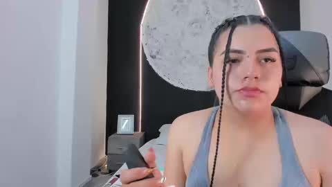 Snapshot of scarletmoon1_ chatting on 20, 10, 2025 Scarlet online show from 20, 10, 2025