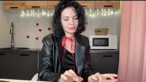 scarletpetal online show from 5, 2, 2026