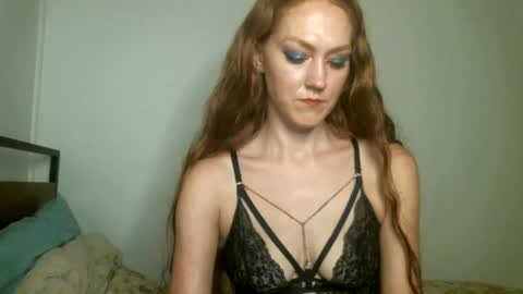 Snapshot of scarletsatine chatting on 3, 1, 2025 Scarlet Satine online show from 3, 1, 2025