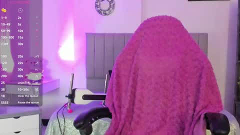 Snapshot of scarlett21__ chatting on 5, 10, 2025 Scarlett online show from 5, 10, 2025