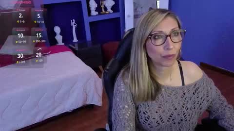 Snapshot of scarlett_079 chatting on 29, 11, 2025 Scarlett online show from 29, 11, 2025