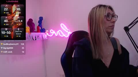 Snapshot of scarlett_079 chatting on 5, 1, 2026 Scarlett online show from 5, 1, 2026