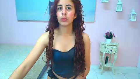 Snapshot of scarlett_clyde chatting on 7, 7, 2026 Scarlett online show from 7, 7, 2026
