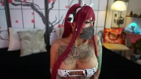 Scarlett Collins online show from 13, 6, 2026