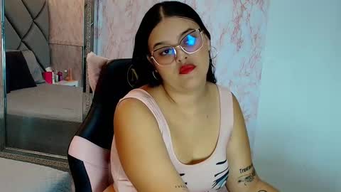 Snapshot of scarlett_montoya chatting on 16, 1, 2026 scarlett montoya online show from 16, 1, 2026