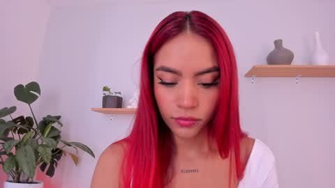 Scarlett Morgan online show from 1, 2, 2025