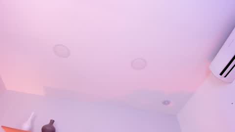 Scarlett Morgan online show from 4, 2, 2025