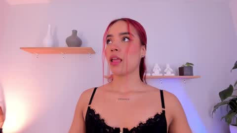 Scarlett Morgan online show from 10, 2, 2025