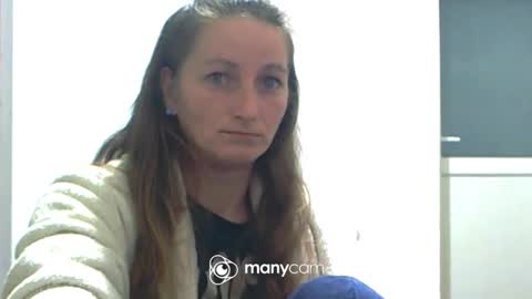 Snapshot of scarlett_queen01 chatting on 30, 9, 2025 scarlett_queen01 online show from 30, 9, 2025