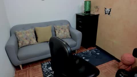 Scarlett sax online show from 23, 11, 2025