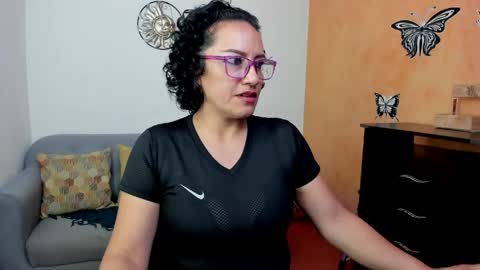 Snapshot of scarlett_sax chatting on 6, 5, 2026 Scarlett sax online show from 6, 5, 2026