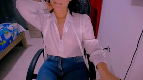 scarlet online show from 13, 7, 2026