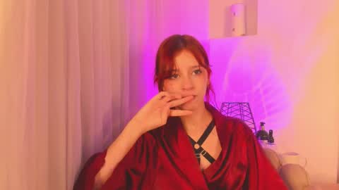 Snapshot of scarlett_smith_3 chatting on 21, 3, 2026 scarlett smith 3 online show from 21, 3, 2026