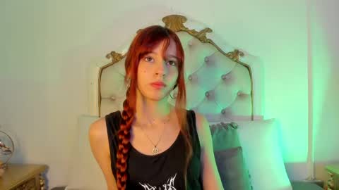 Snapshot of scarlett_smith_3 chatting on 22, 4, 2026 scarlett smith 3 online show from 22, 4, 2026