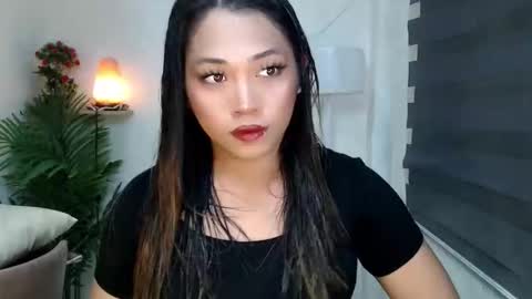 Snapshot of scarlett_sofia69 chatting on 12, 4, 2026 online show from 12, 4, 2026