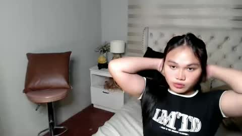 Snapshot of scarlett_sofia69 chatting on 15, 4, 2026 online show from 15, 4, 2026