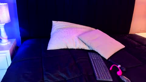 Snapshot of scarlett_soto_ chatting on 1, 4, 2026 Scarlett online show from 1, 4, 2026