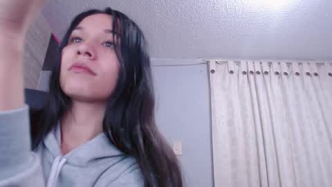 Snapshot of scarlett_vonrose chatting on 11, 10, 2025 Scarlett Von Rose online show from 11, 10, 2025