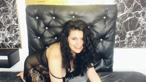 Scarlett online show from 17, 1, 2025