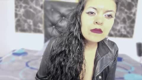 Scarlett online show from 10, 11, 2025