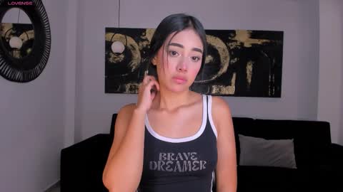 Sacrlett Blaze online show from 4, 12, 2025