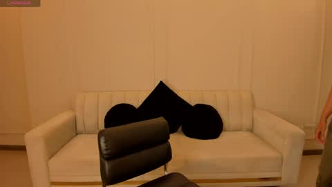 Snapshot of scarlettblaze1 chatting on 1, 6, 2026 Sacrlett Blaze online show from 1, 6, 2026