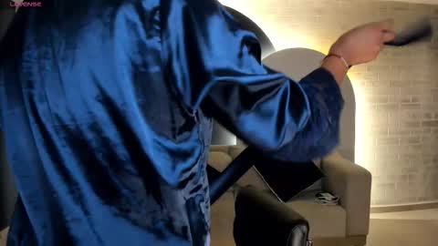 Scarlett online show from 16, 12, 2025