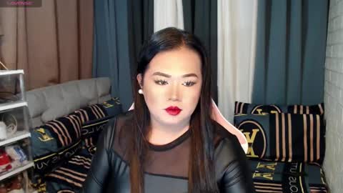 Snapshot of scarlette_adisson_69 chatting on 5, 1, 2025 scarlette online show from 5, 1, 2025