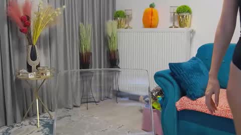 Snapshot of scarlettemptations chatting on 6, 10, 2025 Scarlett online show from 6, 10, 2025