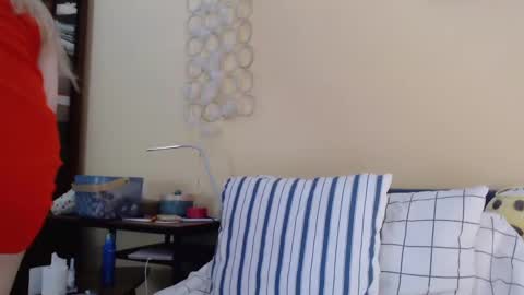 Scarlett online show from 23, 2, 2025