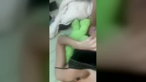 scarletthour online show from 20, 3, 2026