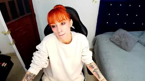 Snapshot of scarlettmilf_cg chatting on 10, 9, 2025 Scarlett online show from 10, 9, 2025