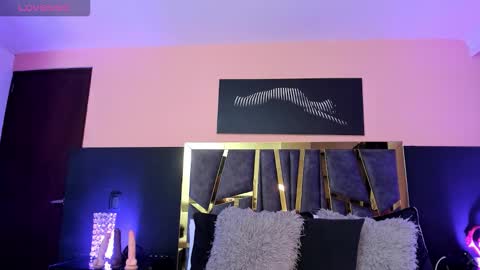 scarlettorres online show from 13, 10, 2025