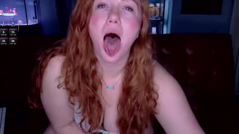 Snapshot of scarlettredff chatting on 3, 3, 2026 ScarlettredFF online show from 3, 3, 2026